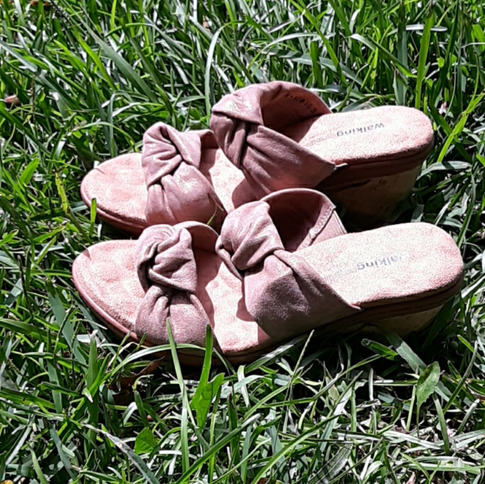 Sandals - Picture 6 of 6